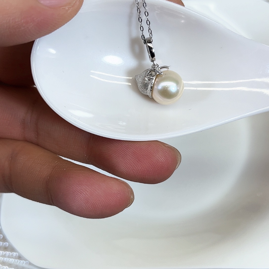 淡水珍珠银S925镶嵌颈饰