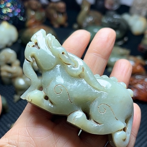 白玉菩提吊坠摆件