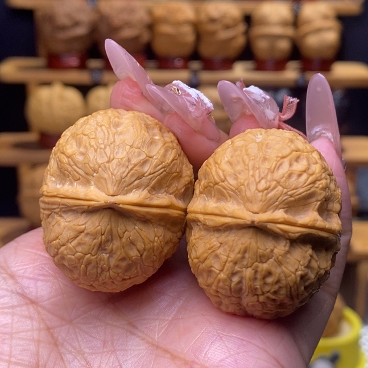 文玩核桃把件铁锤12号39尺