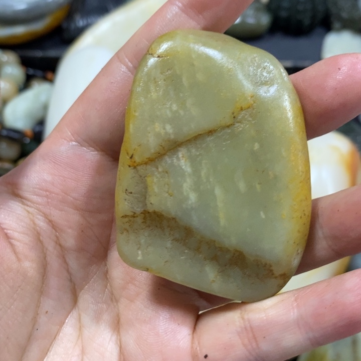 未镶嵌和田玉（糖玉）挂件