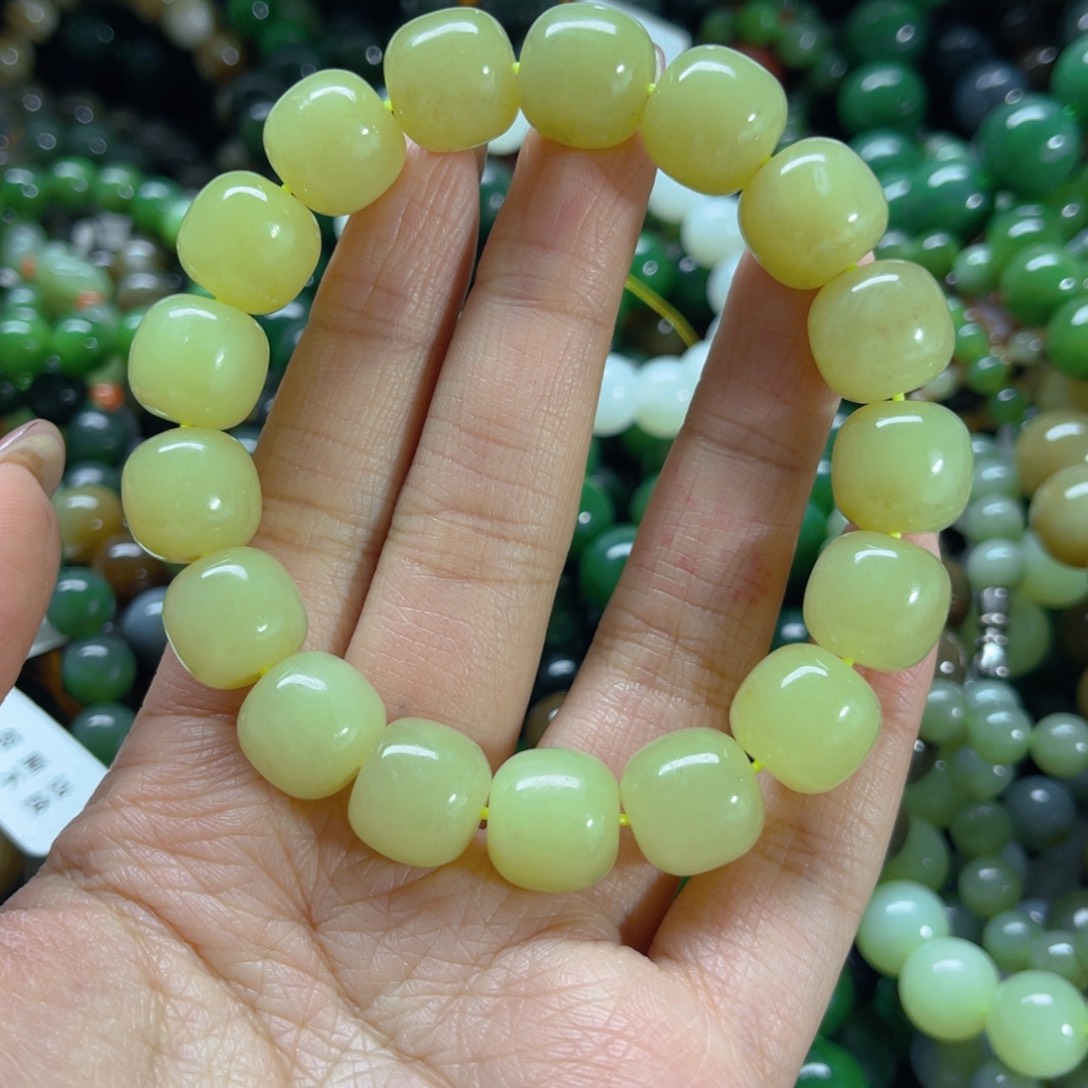 未镶嵌手链和田玉