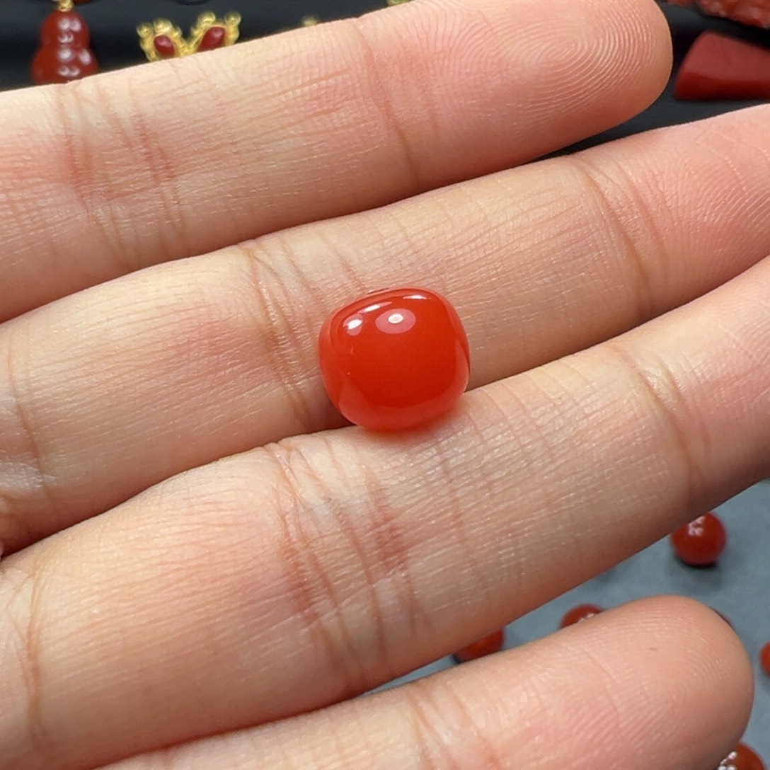 南红玛瑙珠子未镶嵌