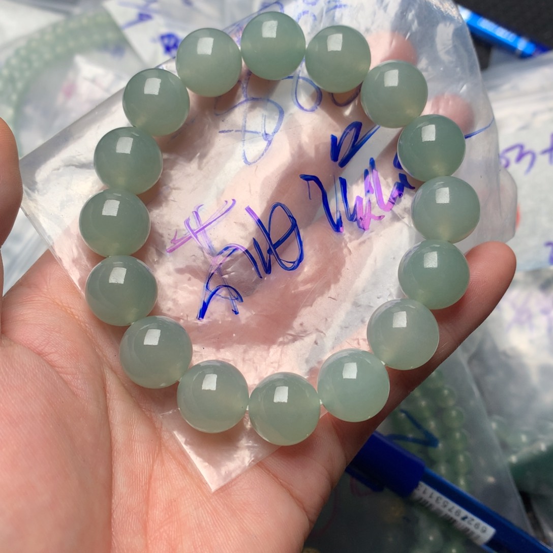 定制翡翠未镶嵌柚**味