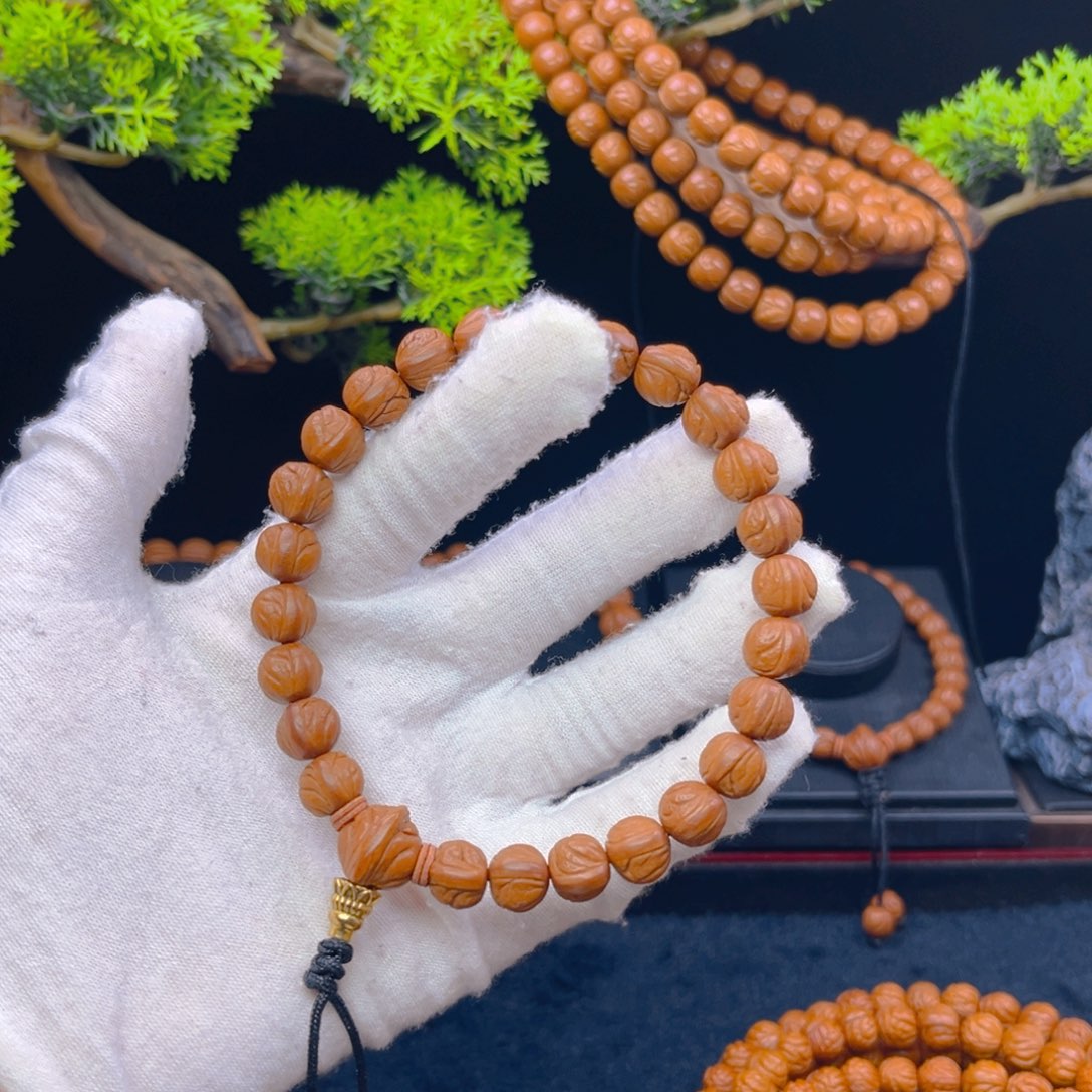 *****吊坠桃核野生桃核