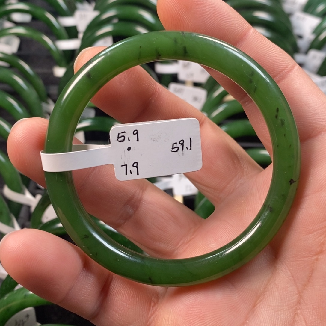 和田玉（碧玉）未镶嵌手镯58