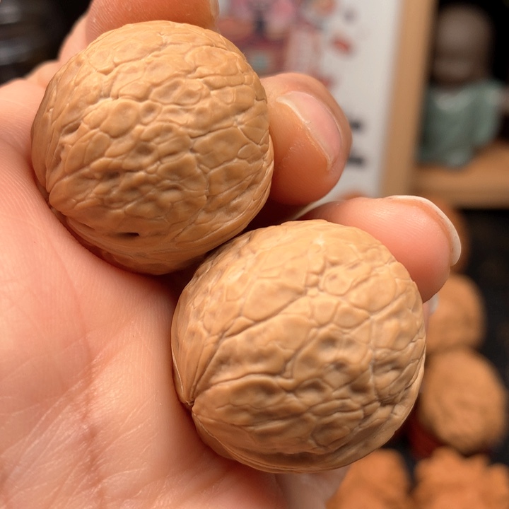 桃核把件蛇皮球30尺