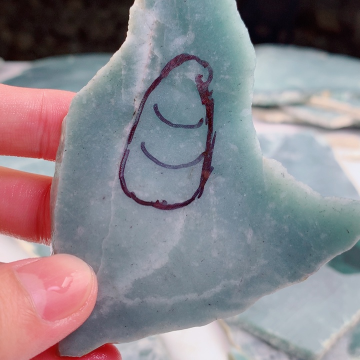 翡翠颈饰未镶嵌翡翠材料2