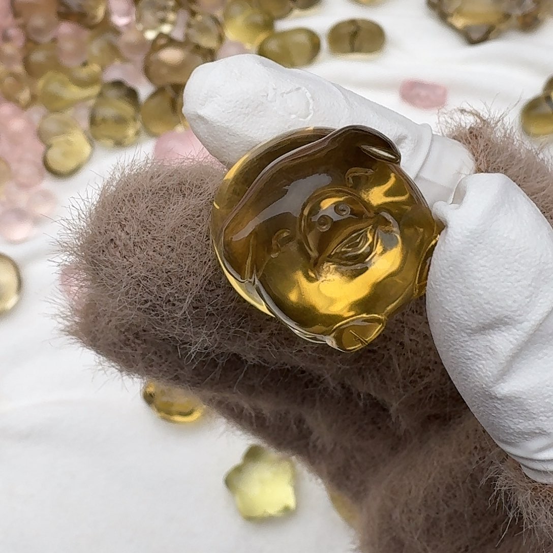 未镶嵌珠宝半成品水晶梧**雨