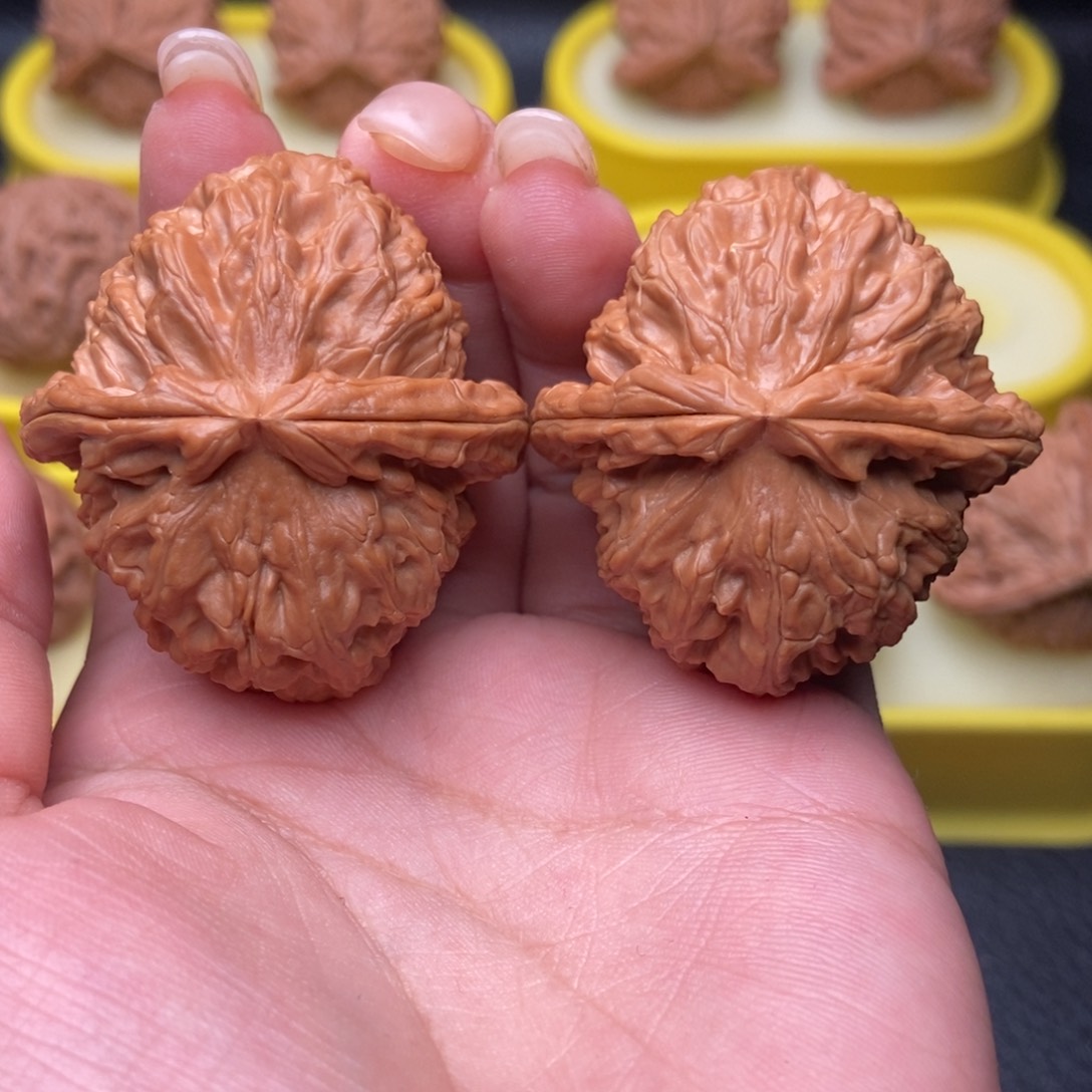 文玩核桃把件全品40角白