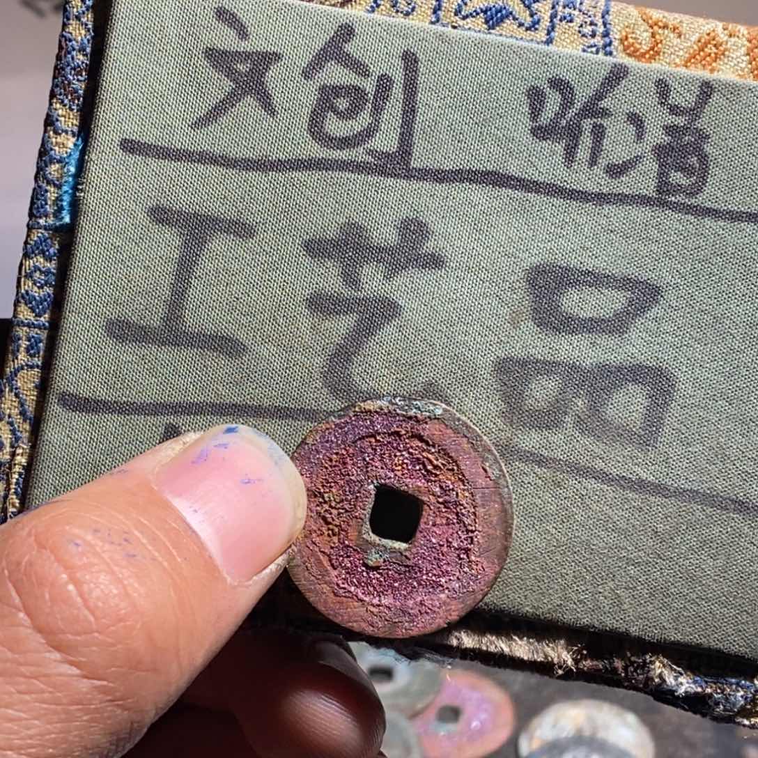 大叶紫檀（黑酸枝木类）定制版崇帧