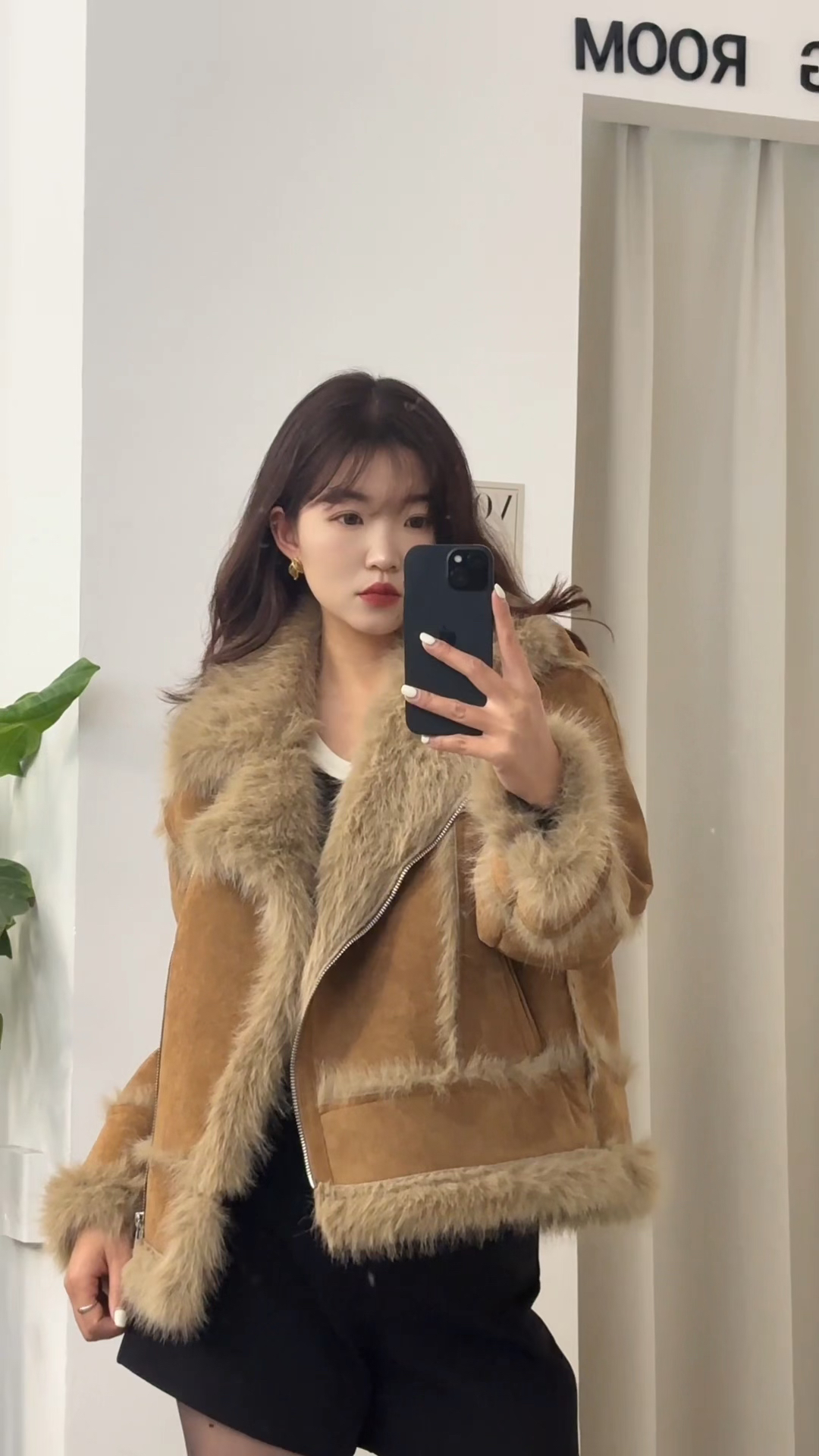 气质性感皮毛一体翻领外套