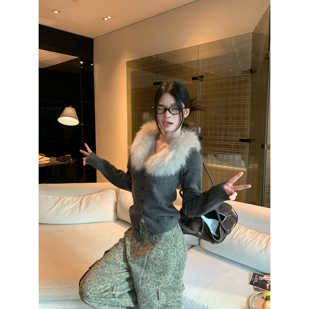 QYao Girls设计感修身毛毛领纽扣开衫女秋冬收腰显瘦慵懒感外套