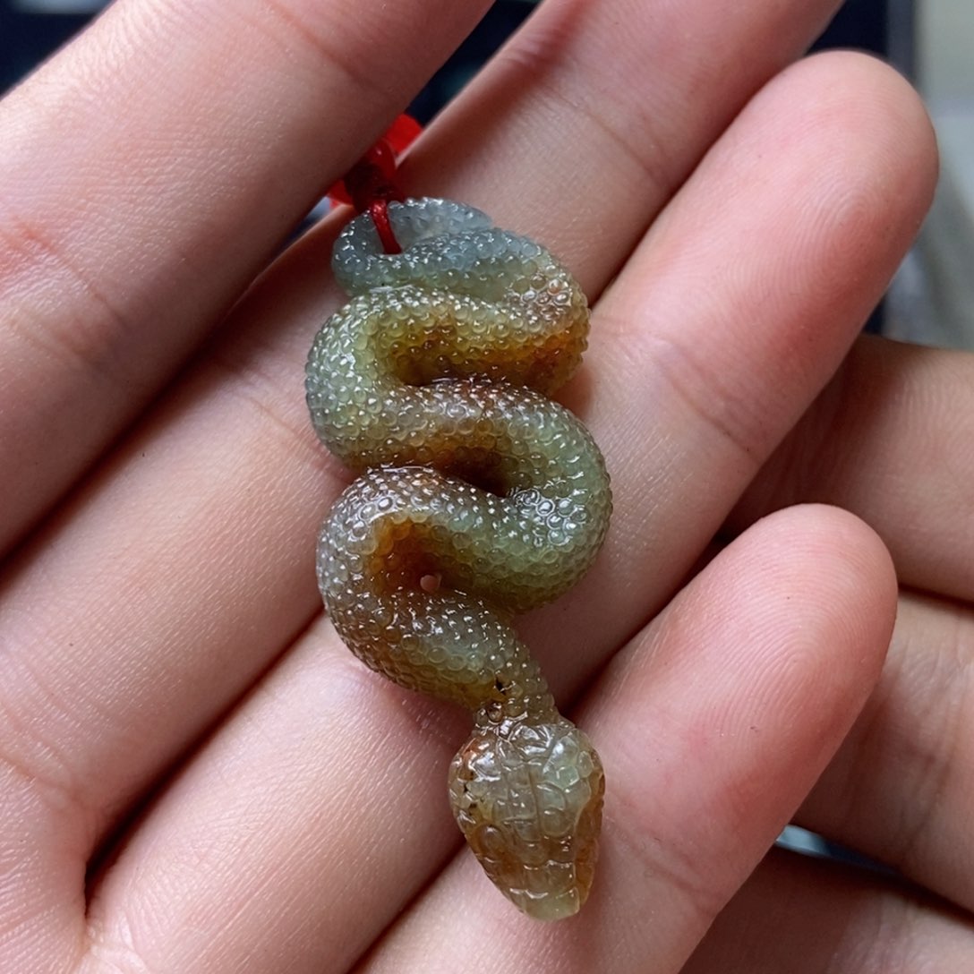 定制翡翠未镶嵌挂坠