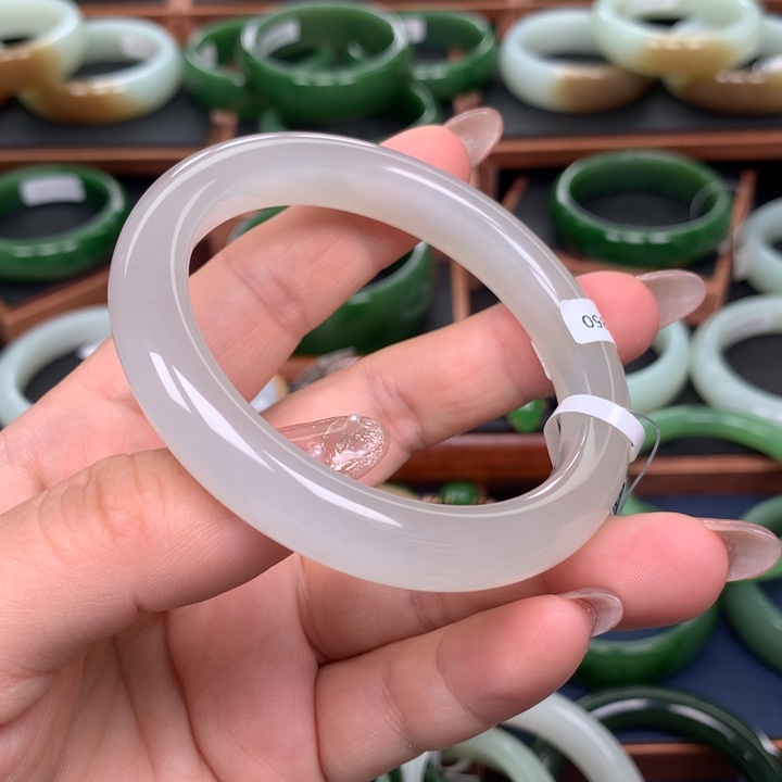 和田玉5758圈口未镶嵌