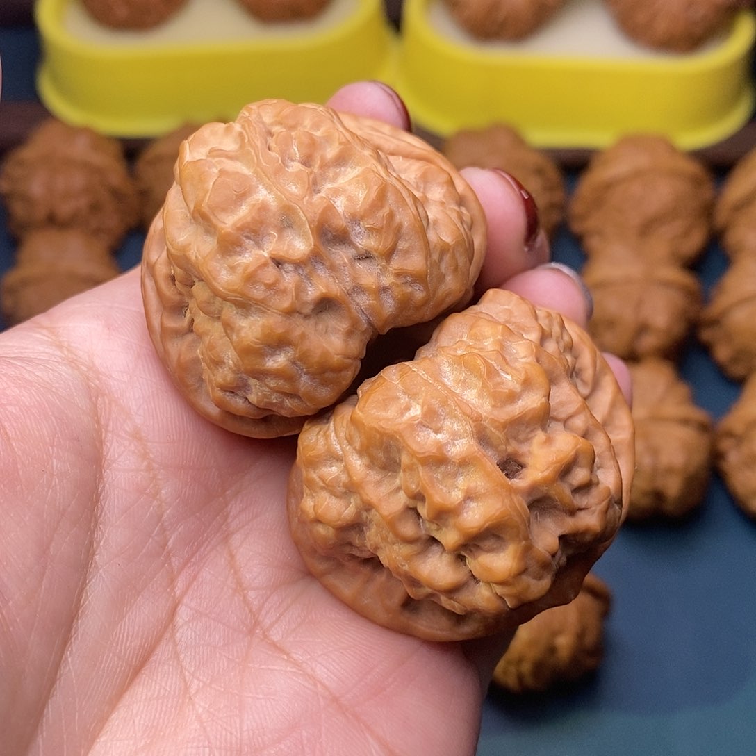 文玩核桃吊坠阳*雨43蛤蟆