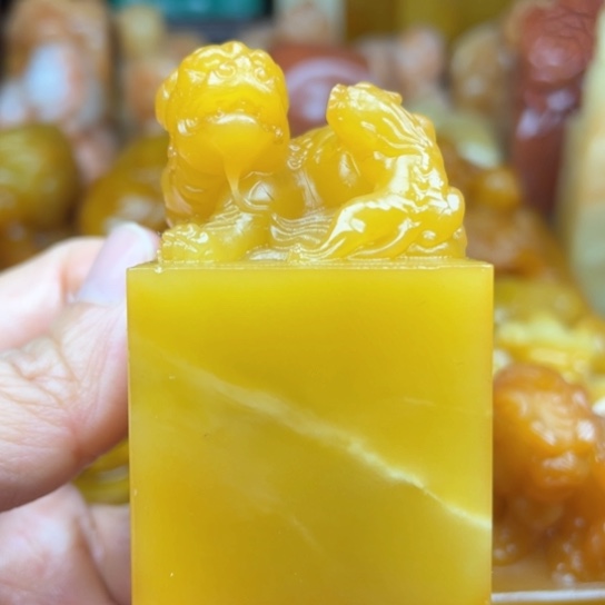 老挝石质地細膩光滑篆刻写字刀感十足