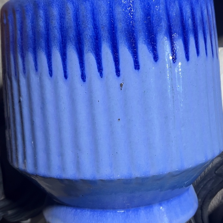 紫砂花盆高22口22瑕疵