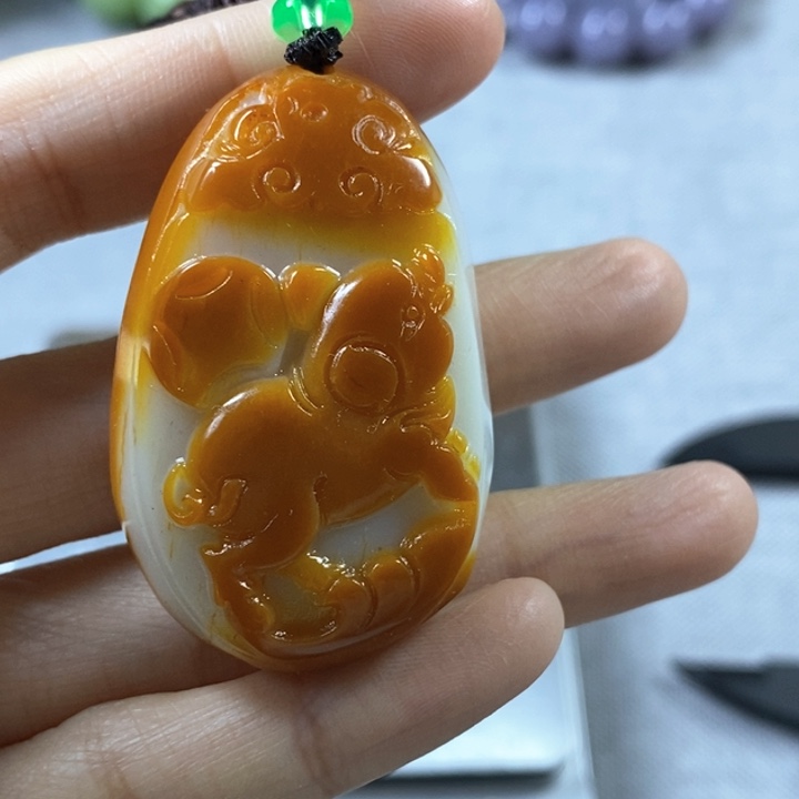 和田玉颈饰未镶嵌