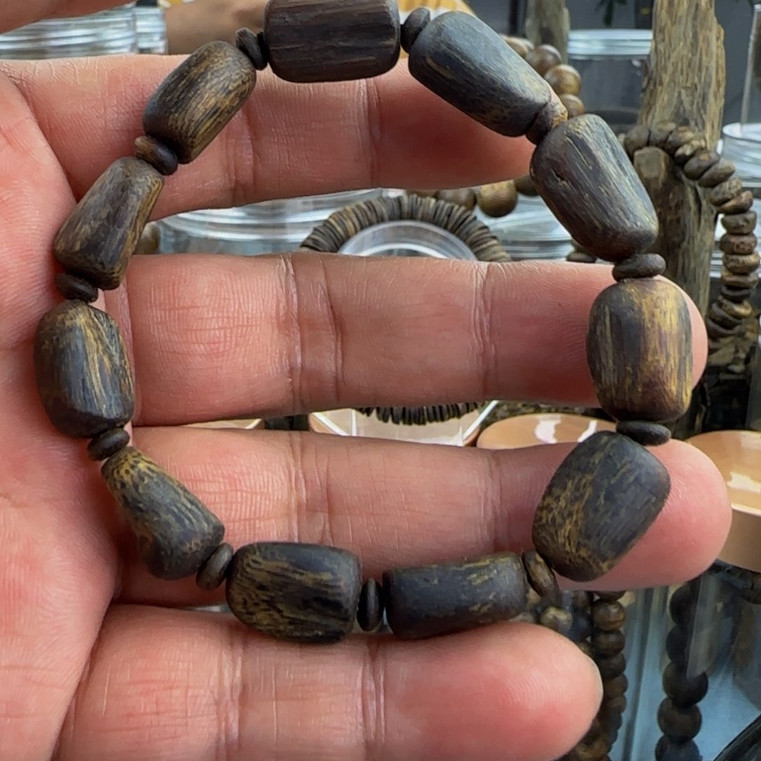 沉香手串卡1.1乌身圆叶沉水随型单圈
