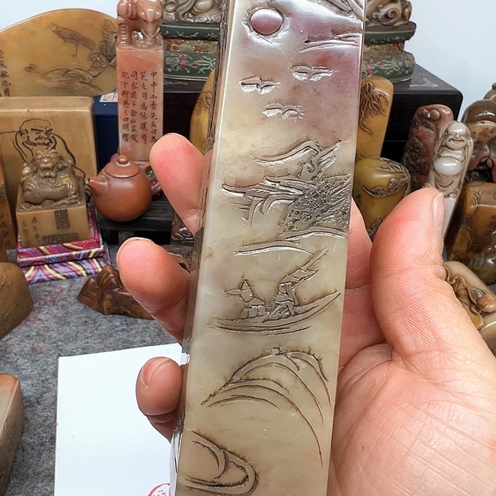 用***3印石昌化石手工制作工艺精湛