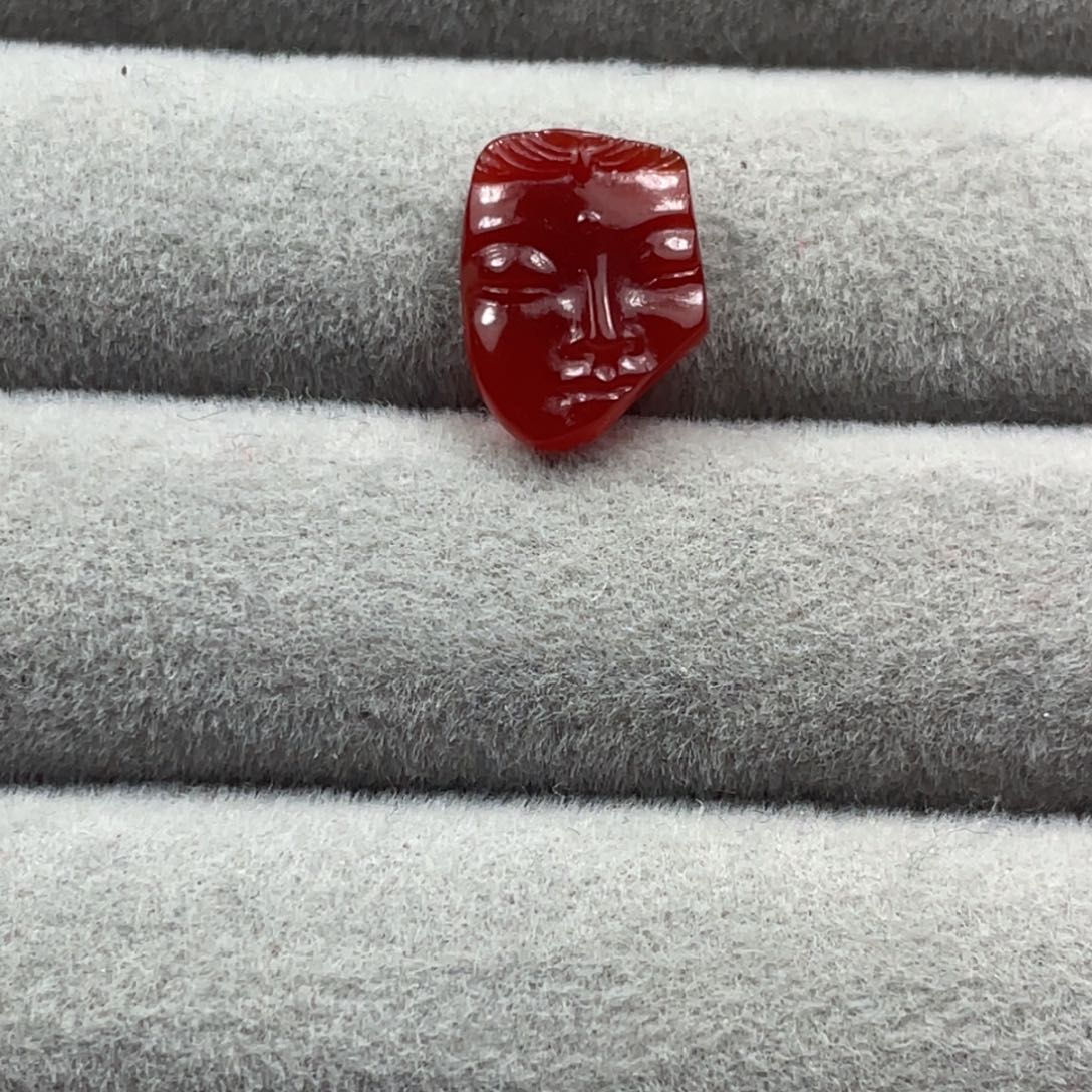 南红玛瑙未镶嵌颈饰