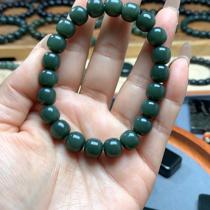 和田玉（青玉）手链未镶嵌