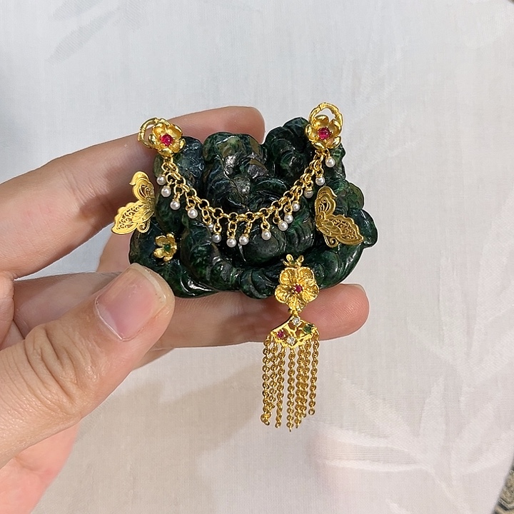 翡翠合金吊坠(赠链)