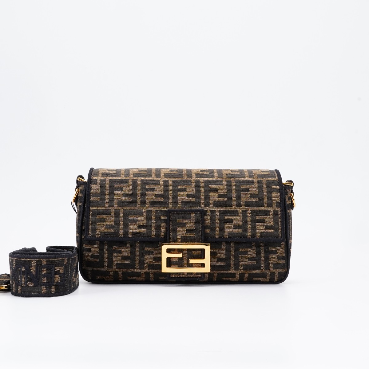 99新 FENDI/芬迪 【总仓】baguette新款法棍包/BG22000247