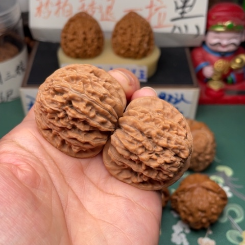 【闪购商品】文玩核桃吊坠祝*41全品楼