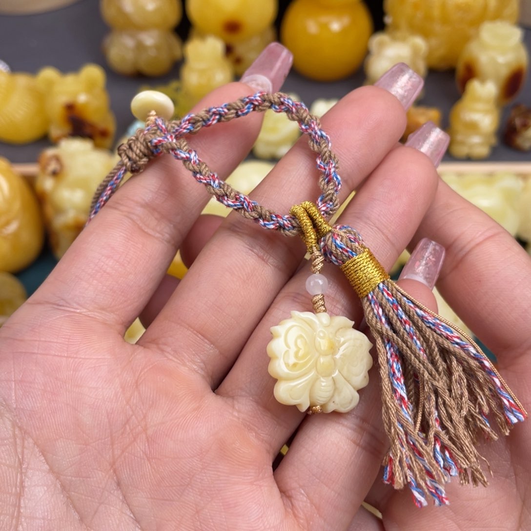 未镶嵌琥珀裸石蜜蜡