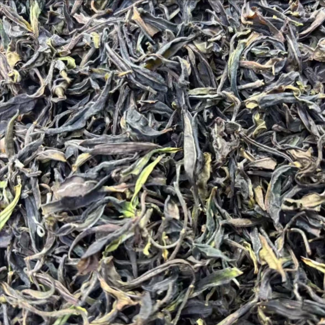 2025年头春勐海黑美人高杆古树白茶散茶100克8月29日20号品