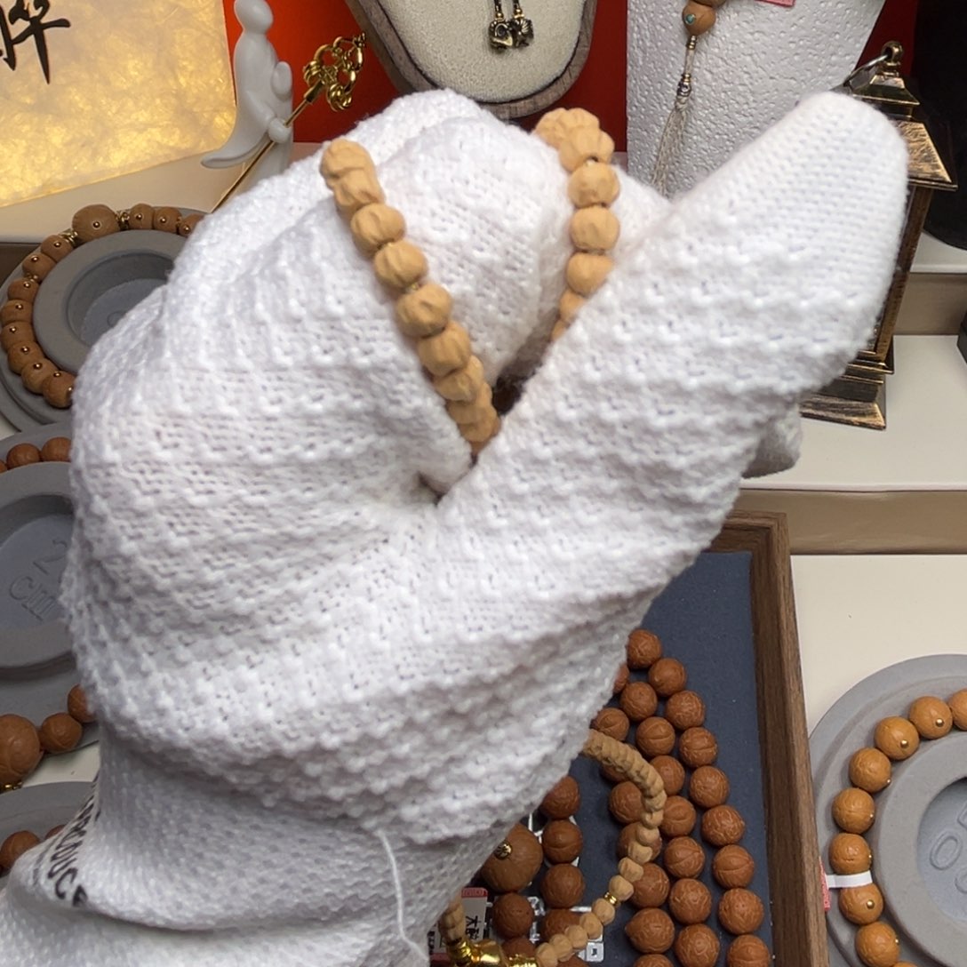 柏香籽/百香籽吊坠菩提650