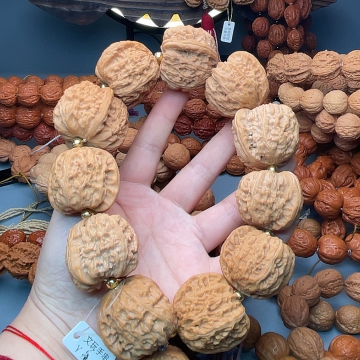 手串文玩核桃白狮子