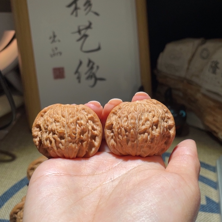 核桃把件M*～40全品磨盘