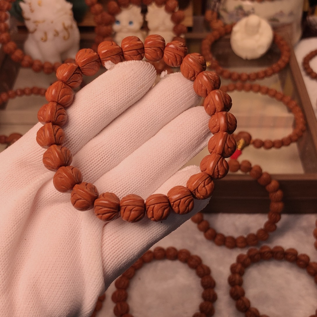 D****手串桃核玉龙脊手串12