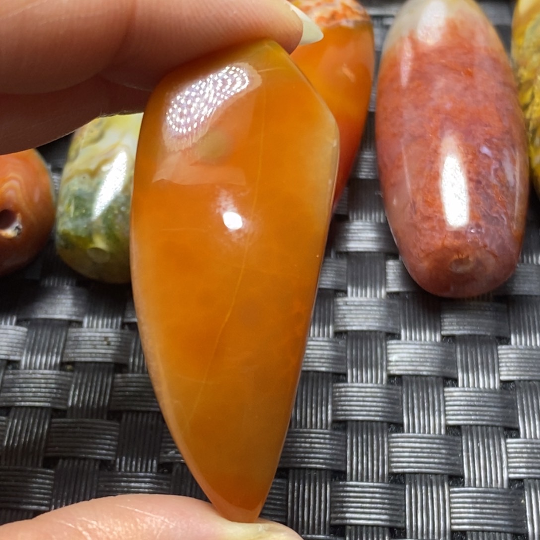 玛瑙/玉髓颈饰未镶嵌