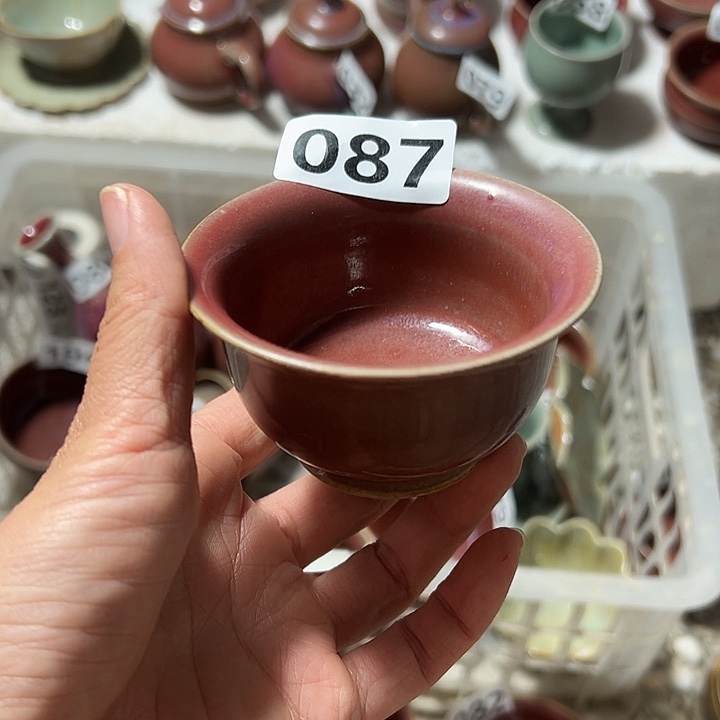 明***g瓷摆件手工拉胚杯子
