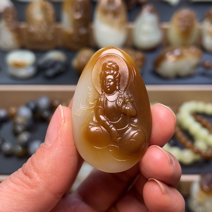 和田玉（糖玉）颈饰未镶嵌?***风