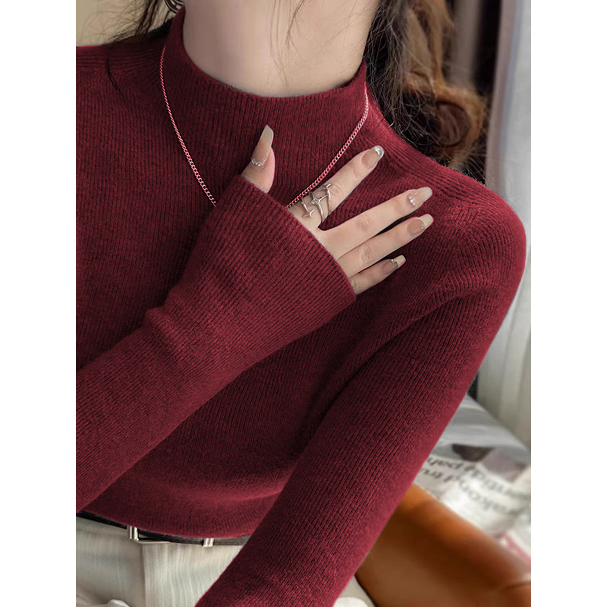 秋冬季高级感半高领内搭打底衫新款修身长袖针织毛衣上衣女装