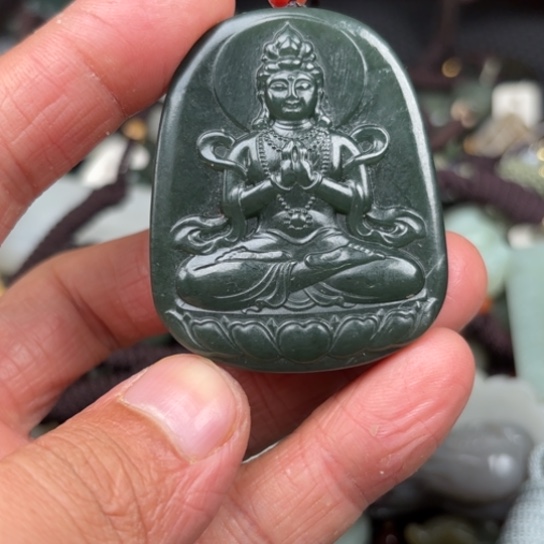 和田玉吊坠未镶嵌