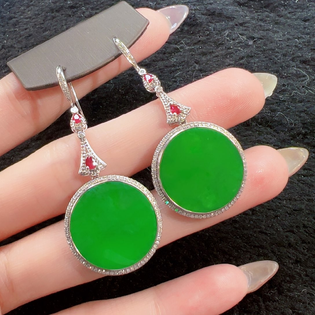 翡翠耳饰18K金镶嵌《年底福利价》签收后24小时鉴赏期