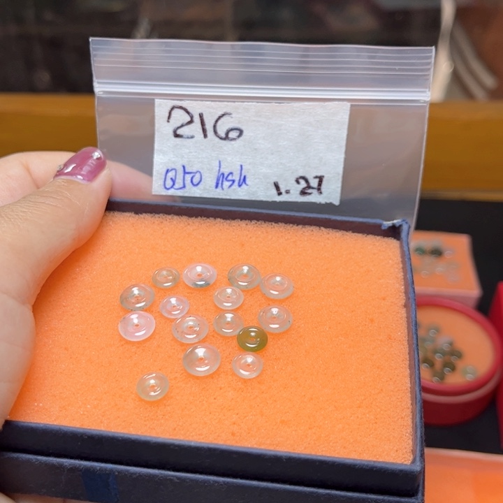 定制翡翠未镶嵌h*h不