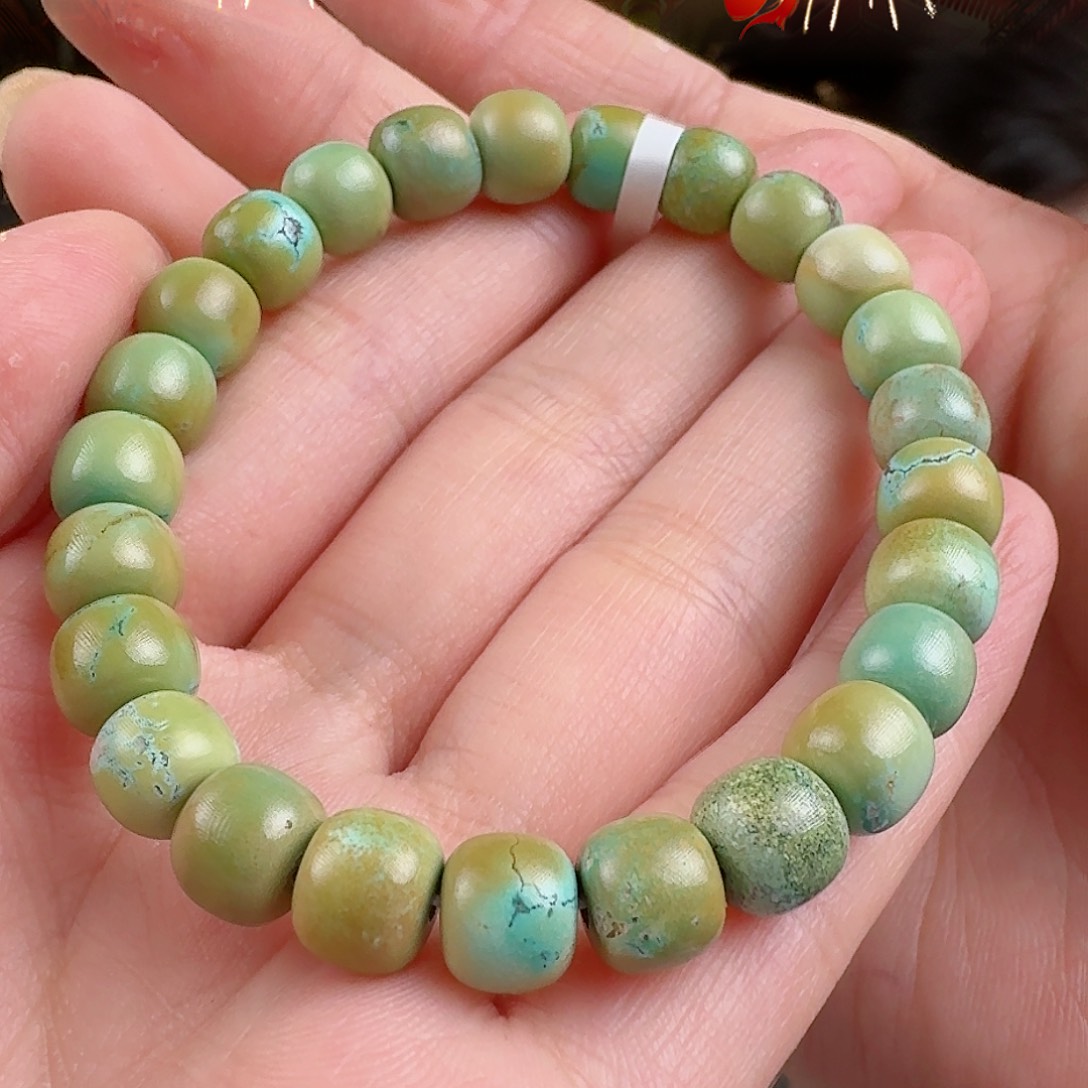 绿松石珠宝奇石未镶嵌仰**空