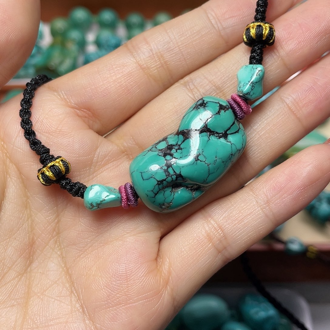 P***n绿松石未镶嵌手链