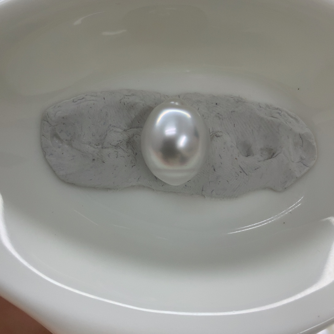 未镶嵌裸珠海水珍珠10-11mm梅