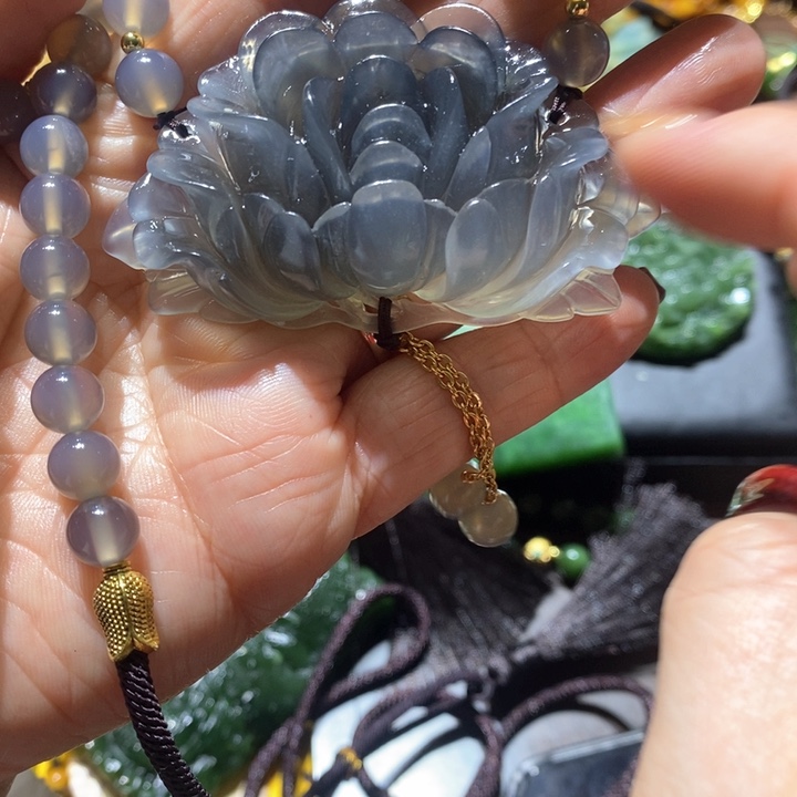 岫玉毛衣链未镶嵌