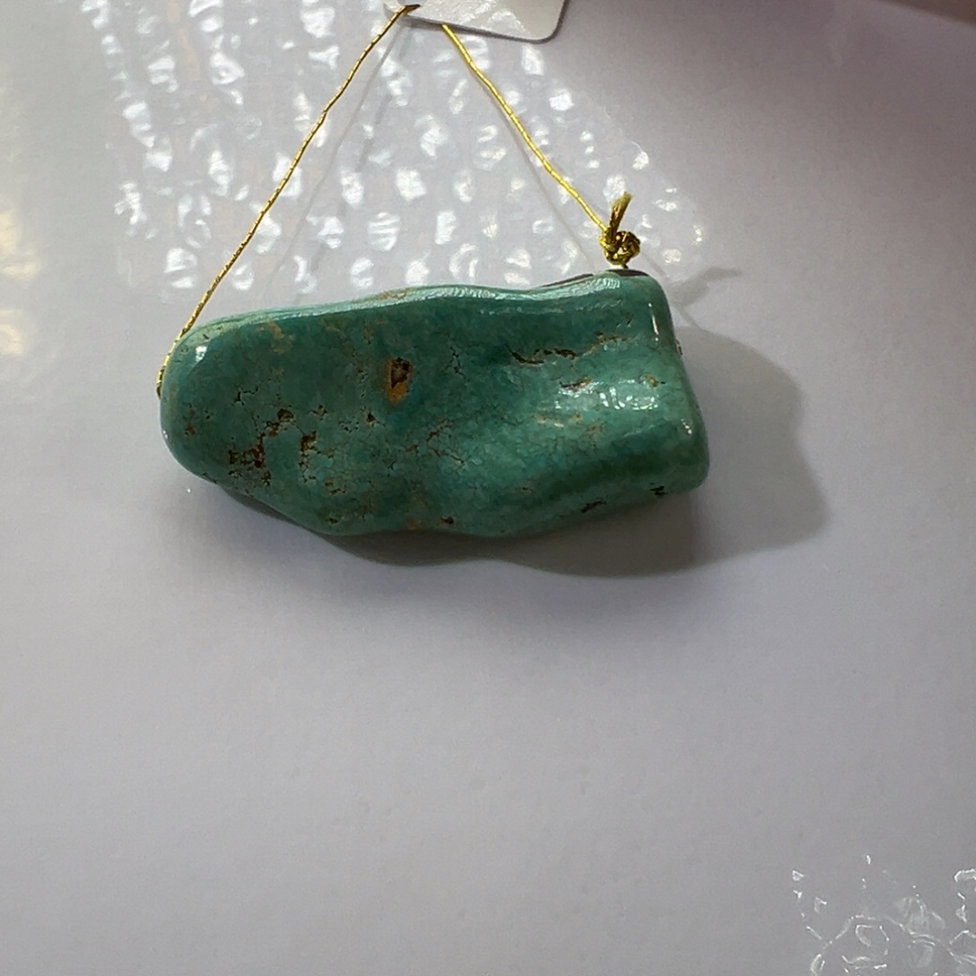 绿松石未镶嵌挂件