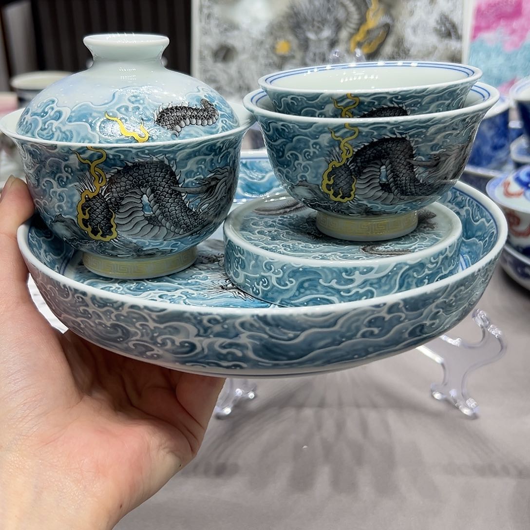 摆件景德镇瓷器半手