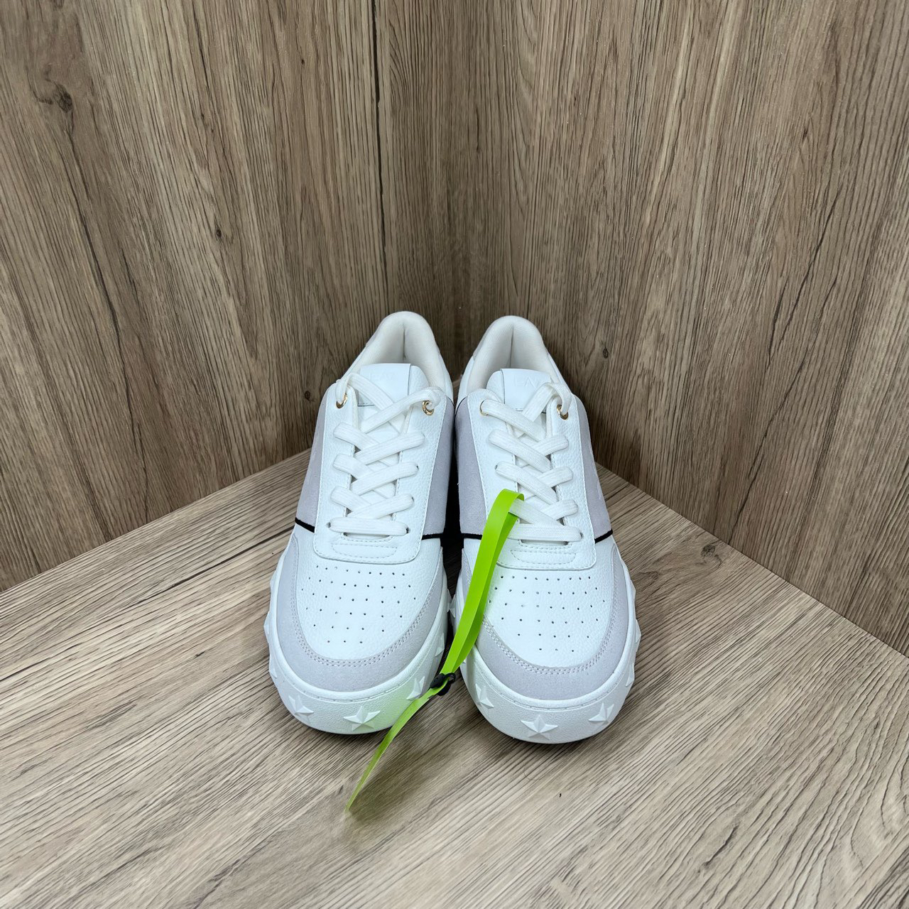 99新 GIORGIO ARMANI/阿玛尼 白灰板鞋 38.5码 40码 41.5吗/无配