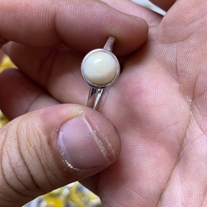 蜜蜡银S925镶嵌裸石戒指